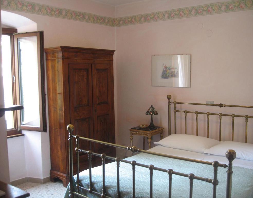 Locanda Restel De Fer Riva del Garda Bilik gambar