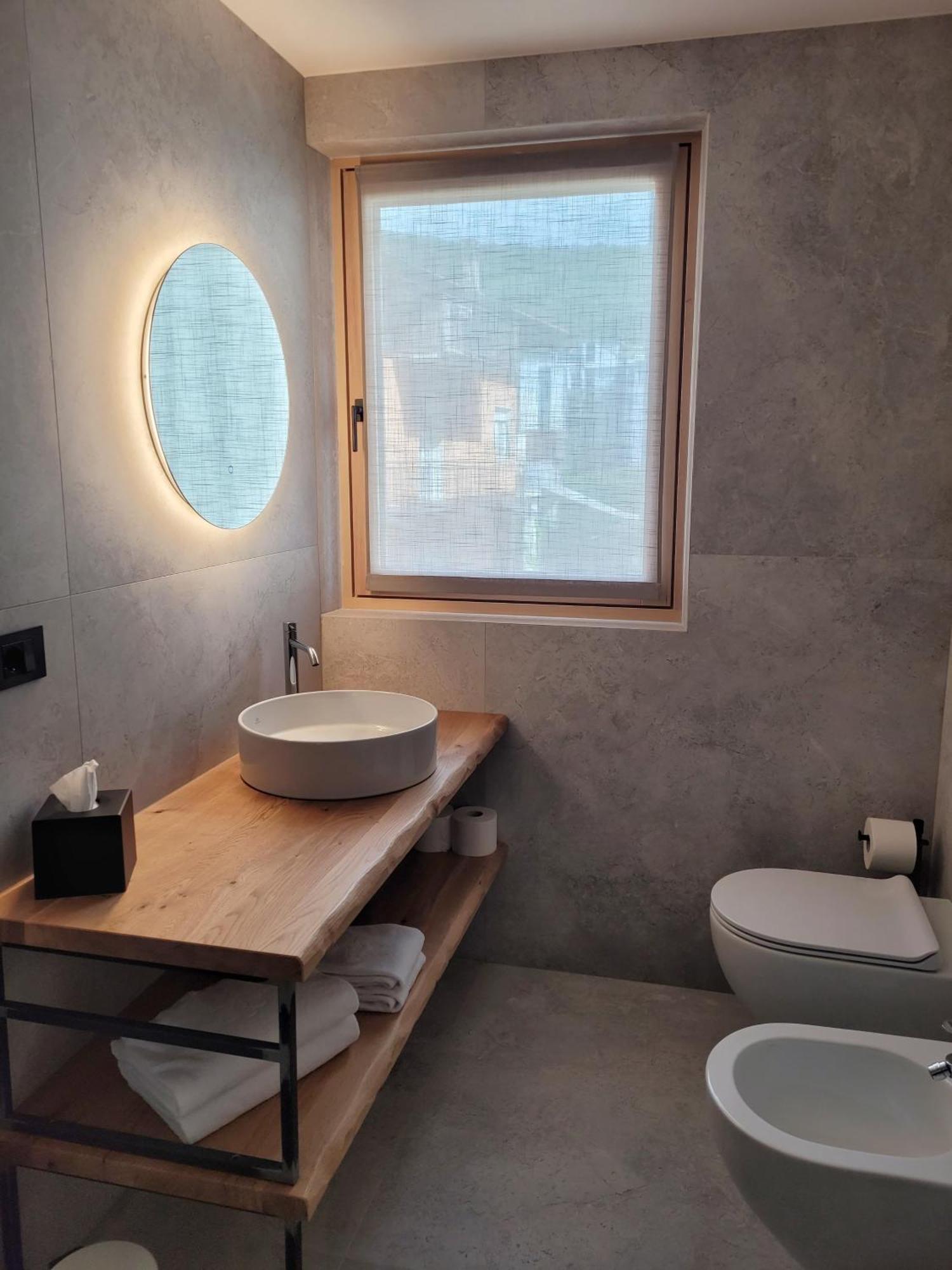 Locanda Restel De Fer Riva del Garda Luaran gambar