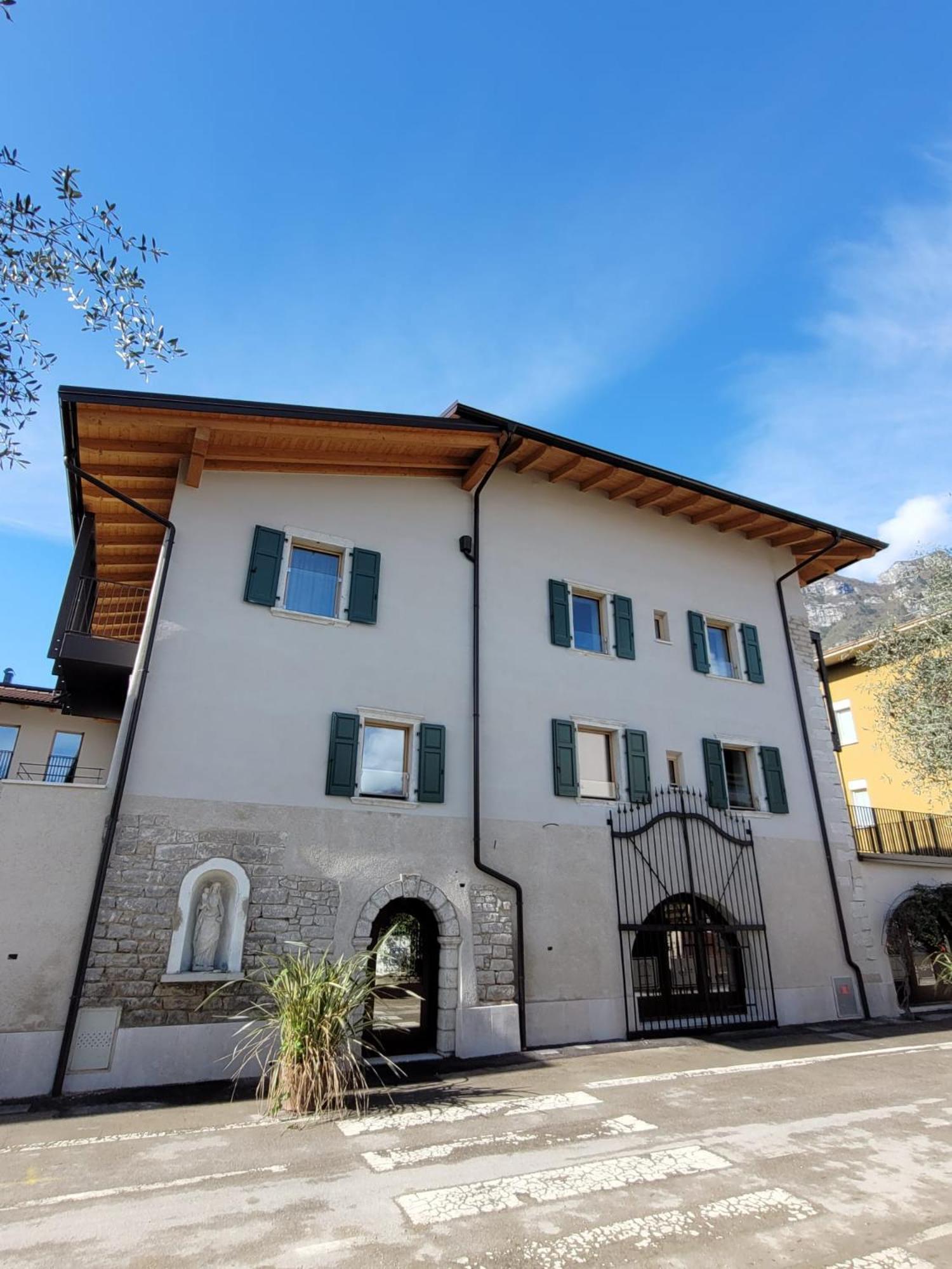 Locanda Restel De Fer Riva del Garda Luaran gambar