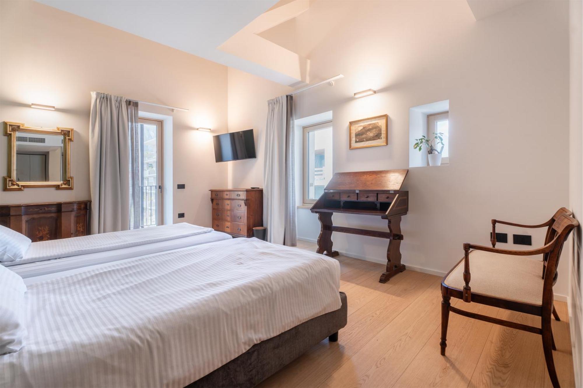Locanda Restel De Fer Riva del Garda Luaran gambar