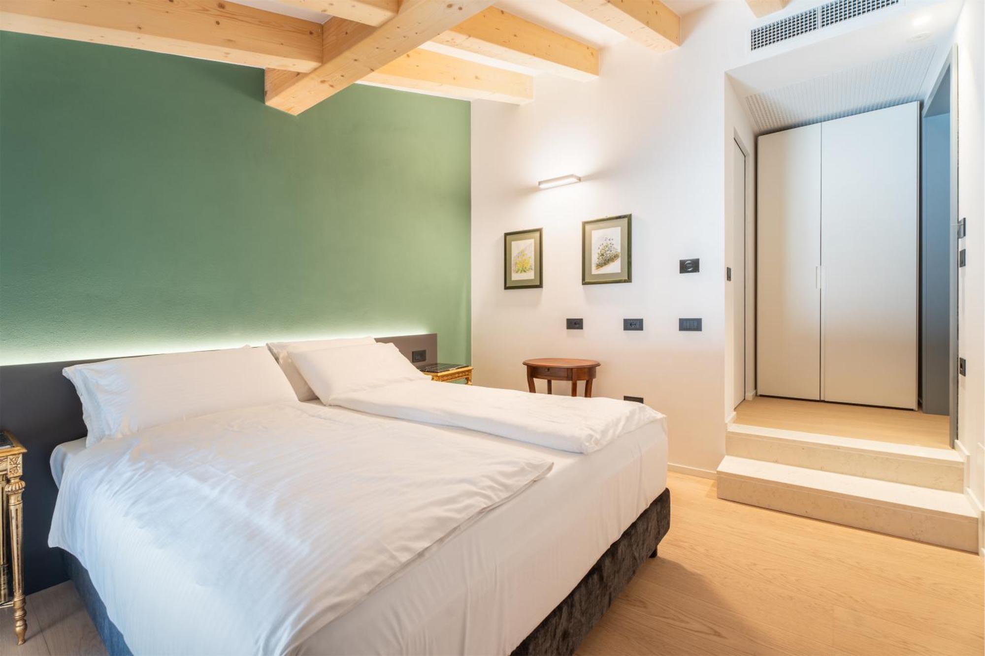 Locanda Restel De Fer Riva del Garda Luaran gambar
