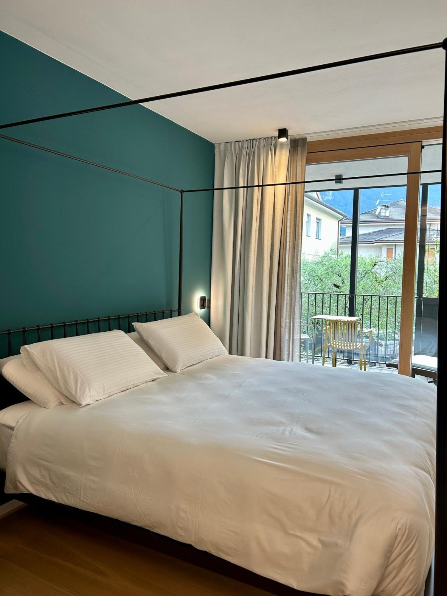 Locanda Restel De Fer Riva del Garda Luaran gambar