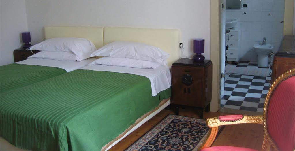 Locanda Restel De Fer Riva del Garda Luaran gambar