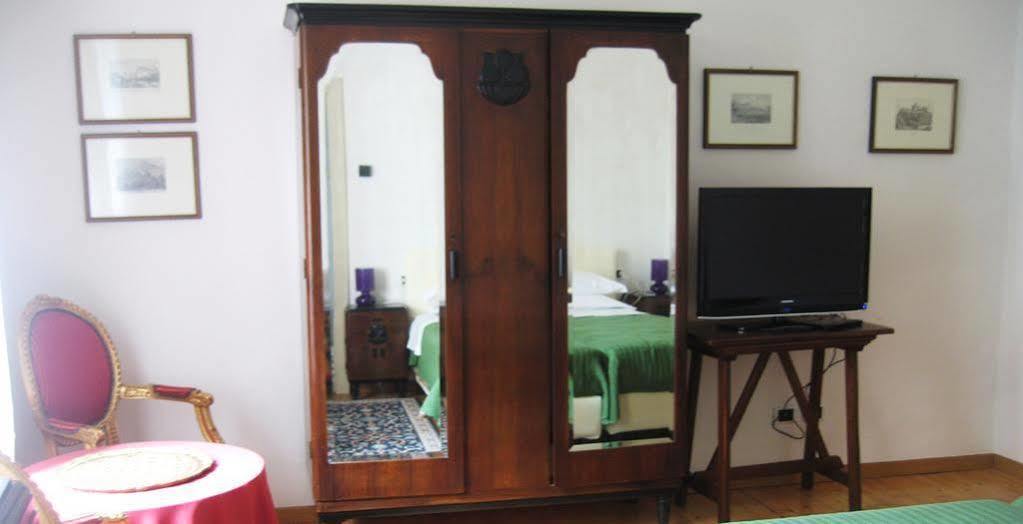 Locanda Restel De Fer Riva del Garda Luaran gambar
